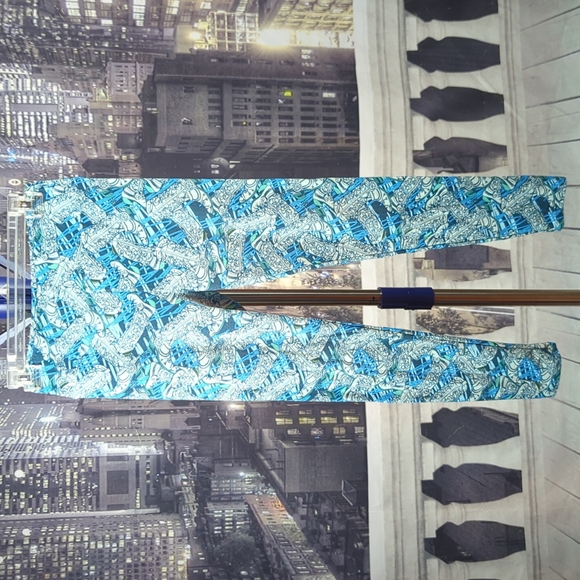 LulaRoe Cowboy Boots Print One Size Leggings - Picture 3 of 3